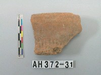 藏品(紅色夾砂繩紋陶口緣)的圖片